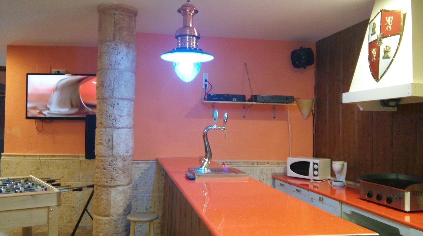 Bar y juegos
